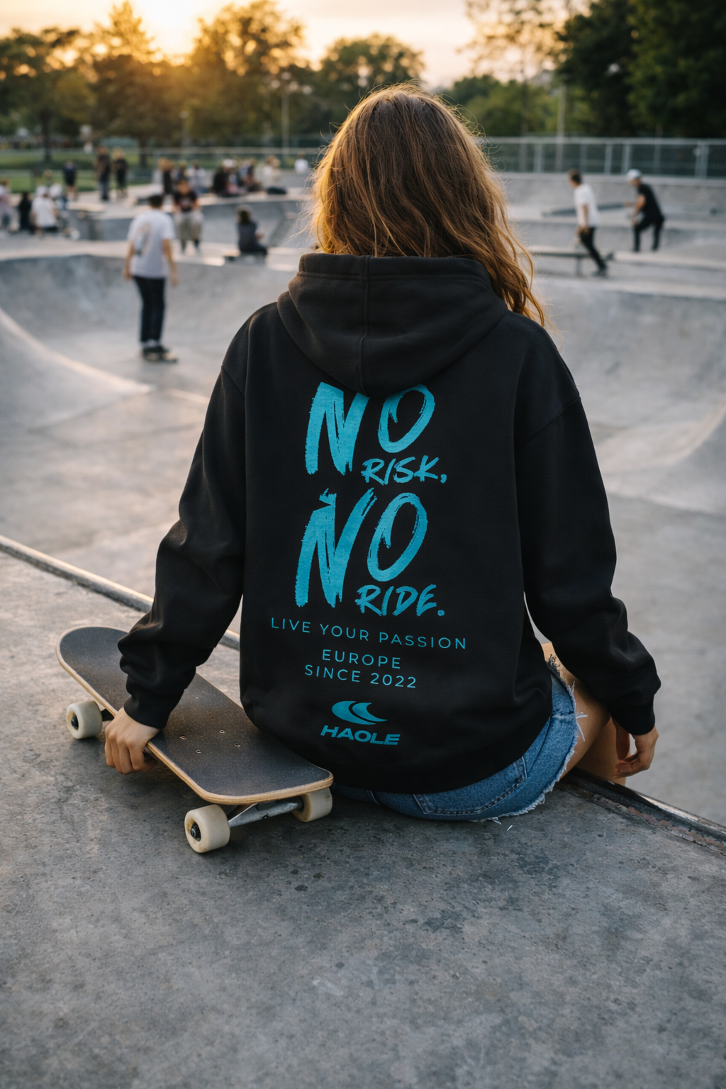No Risk No Ride - Hoodie - Női